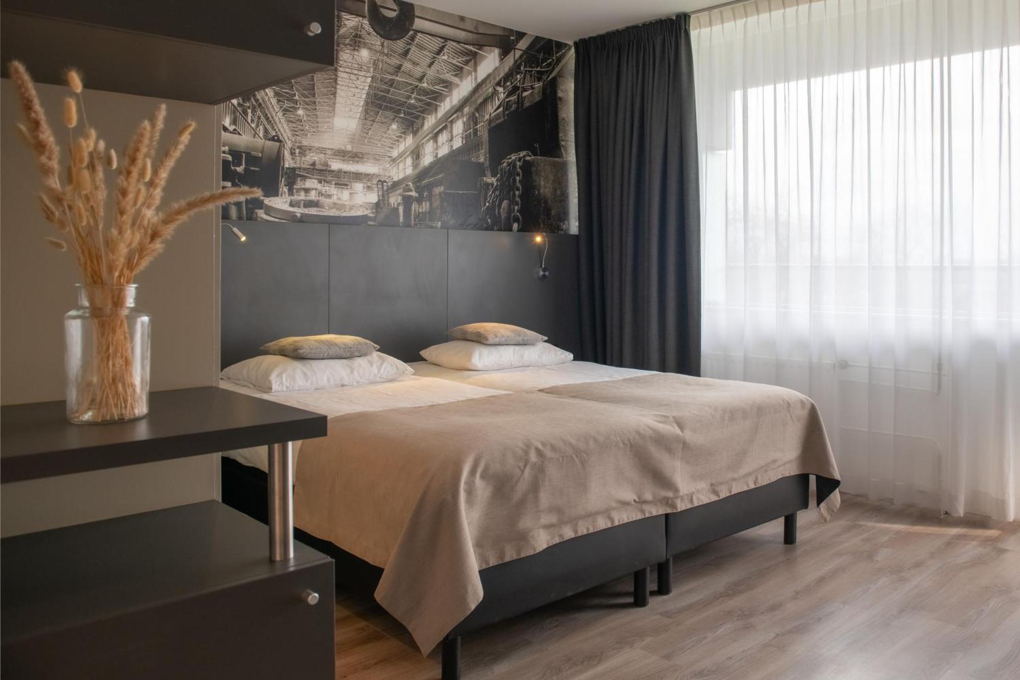 City Hotel Terneuzen Bagian luar foto
